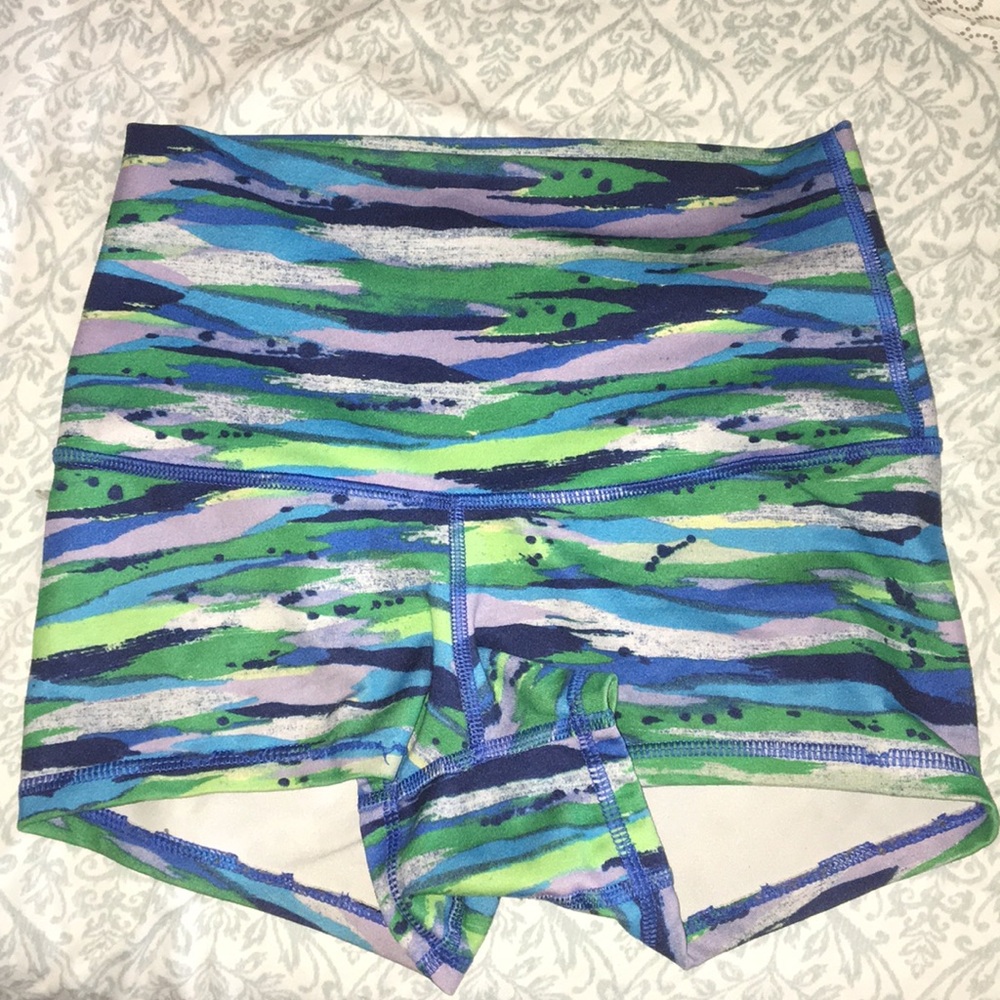 Lulu Lemon Shorts/Spandex